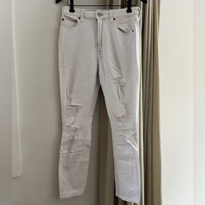 Slim high rise ripped jeans